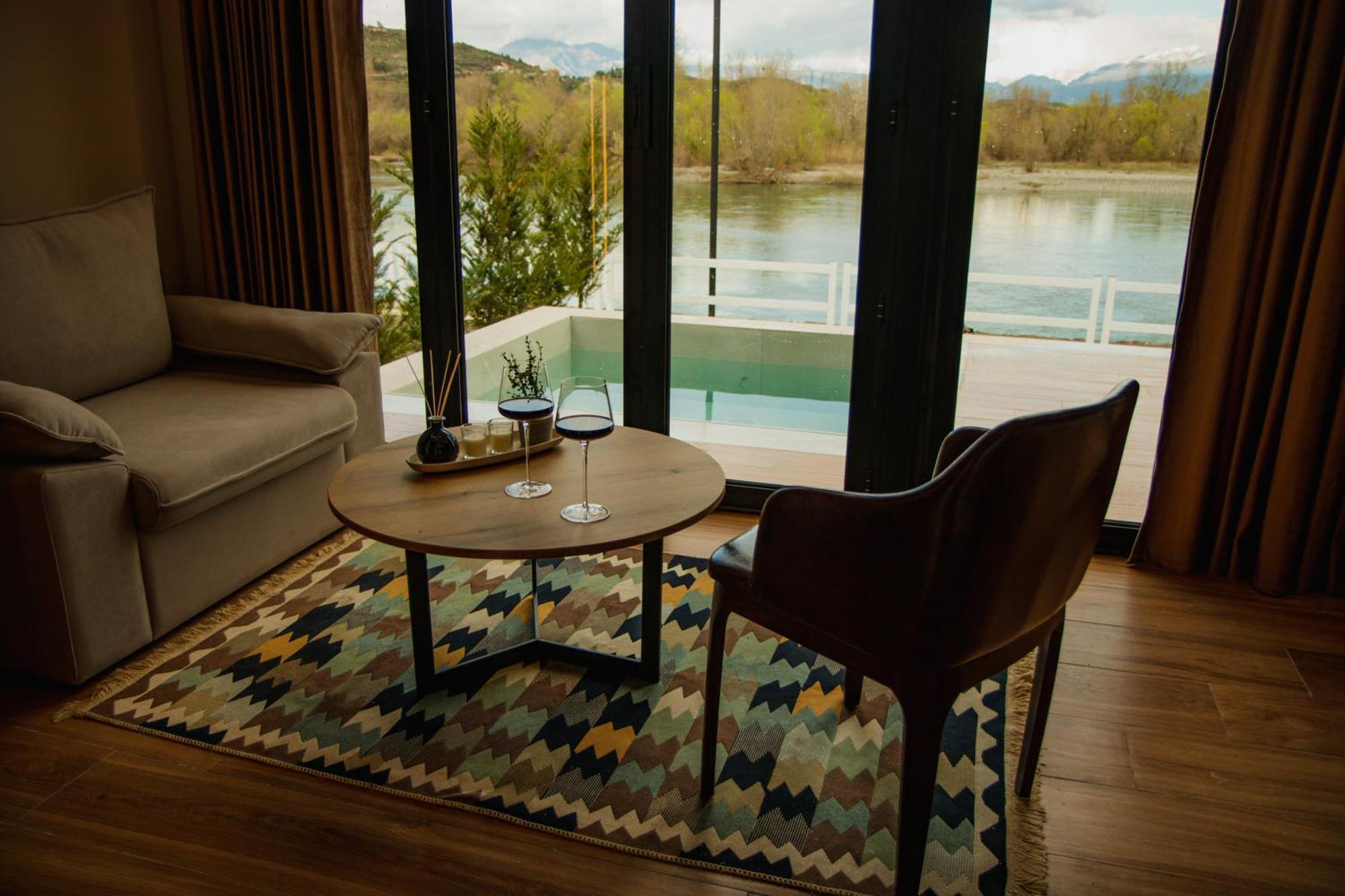 Villa Teverde Shkodër 外观 照片